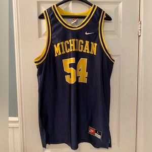 Vintage Robert “Tractor” Traylor #54 Large Michigan Basketball Jersey